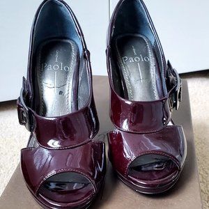 LINEA PAOLO Shiny Brown 4" Heels Hailee Open Peep Toe Buckle Cutout